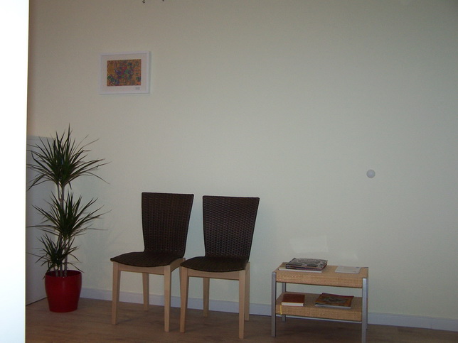 Bild "Wartezimmer_3.JPG"
